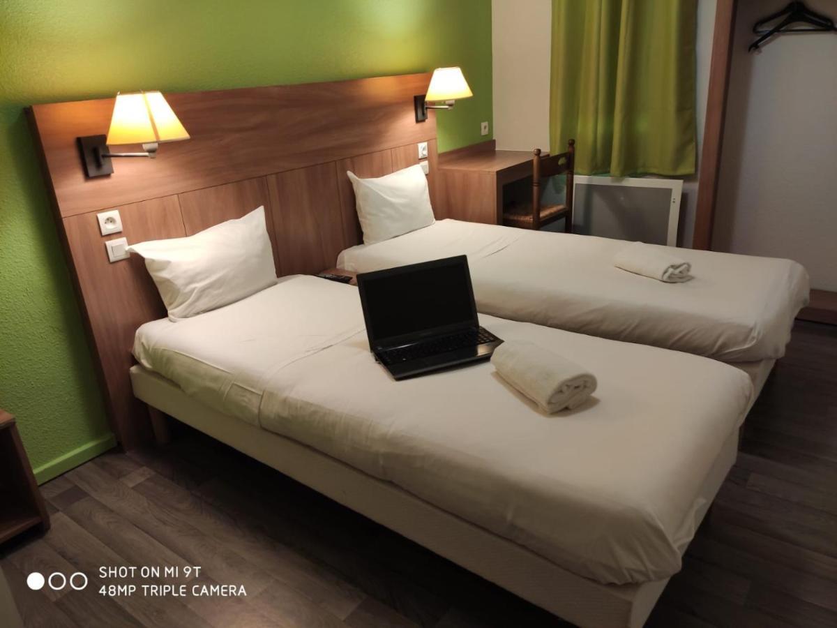 Glisy Hotel Екстер'єр фото