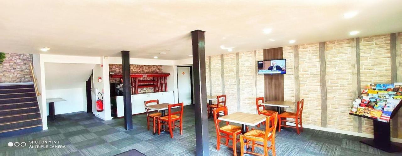 Glisy Hotel Екстер'єр фото